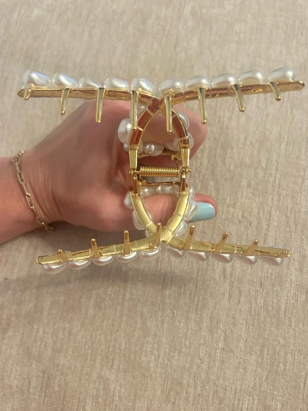 Lelet NY Aria Pearl Claw Clip